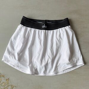 ALO Yoga white tennis skirt